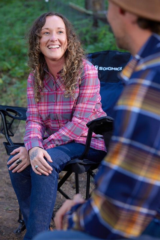 Women's Legendary Outdoors Pathways Performance Flannel Shirt image number 3